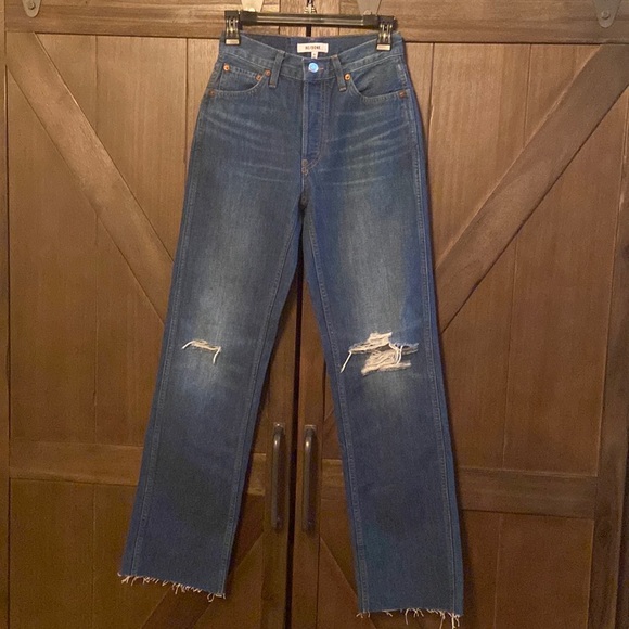 RE/DONE 90s High Rise Loose in Destroyed Broken Blue - Picture 3 of 7